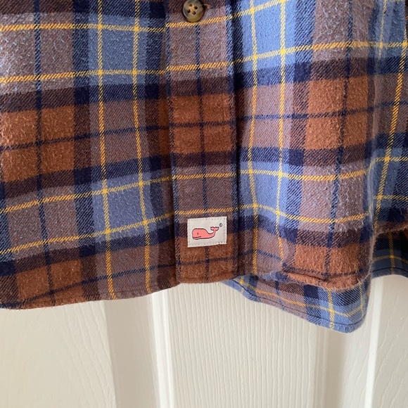 Vineyard Vine Long Sleeve Button Up Flannel - Picture 4 of 4